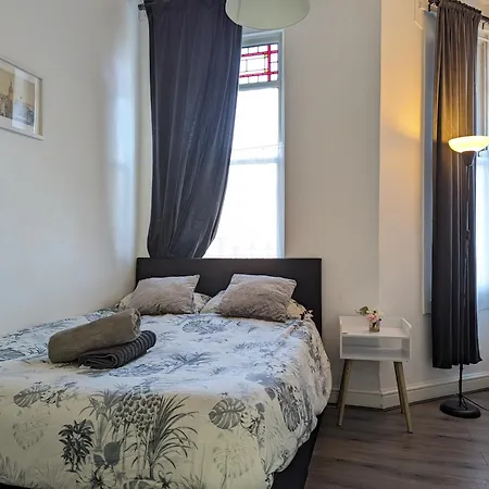 2 Bedroom Apartment In A Supurb Area Of Cardiff Exterior photo
